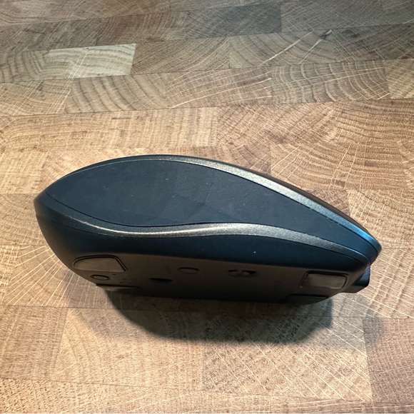 Logitech MX Anywhere 2 Bluetooth Laser Mouse - Picture 4 of 5